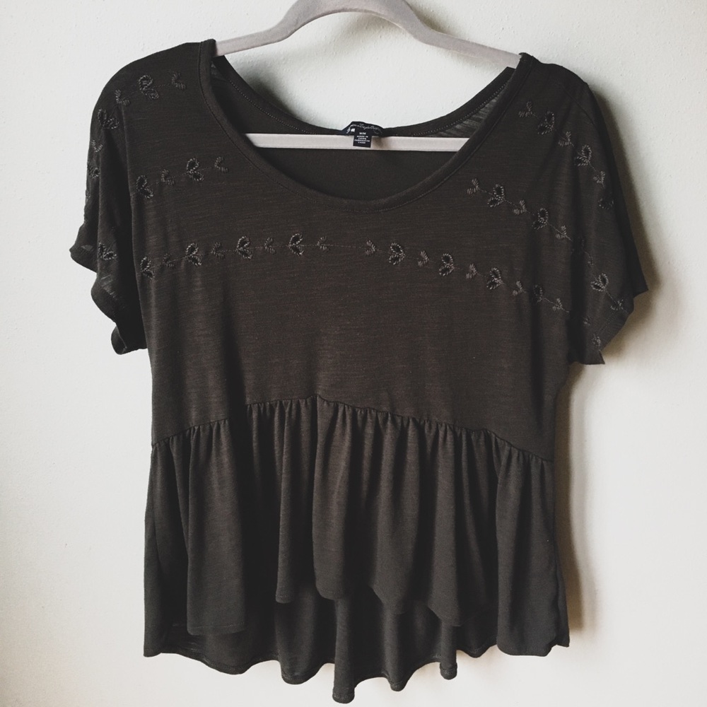 American Eagle babydoll style top.